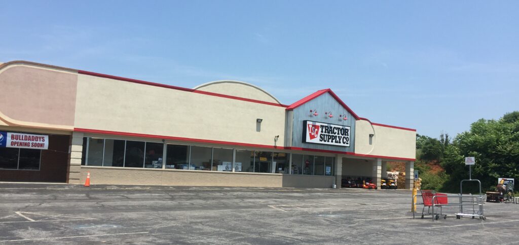 HJ Tractor Supply